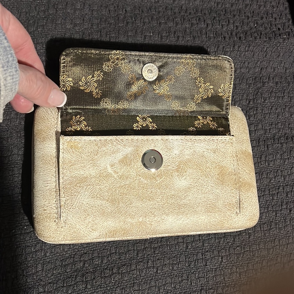 Rustic Coutures Wallet - Picture 4 of 4
